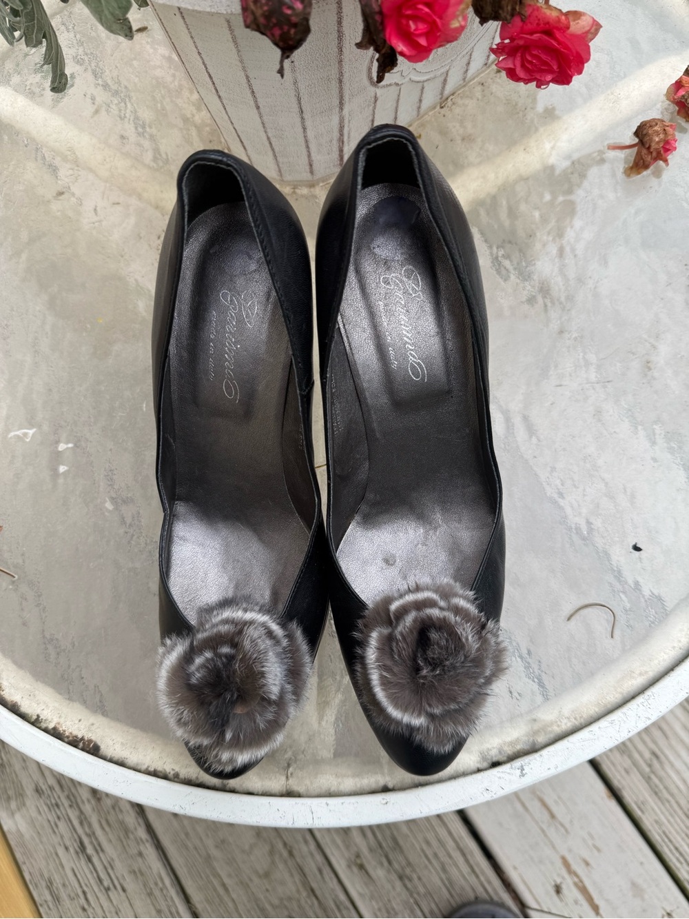 Carisma Vintage Black Leather Women's Pumps with Fur Pom Pom